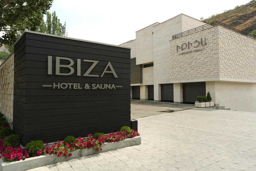 Ibiza Hotel&SPA Ereván Exterior foto